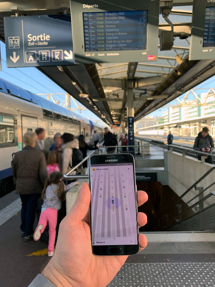 Après des mois de développement &amp; de tests la refonte de l'appli #EnGare est enfin disponible ! Un design tout neuf ✨, de la carte indoor 🗺️ dans 3 gares et plein de nouveautés à venir ! 🥳 Rdv sur sn.cf/engare <a href="/ConnectGares/">SNCF Gares & Connexions</a> <a href="/Paul_SNCF/">Paul B.</a> #TeamSNCF