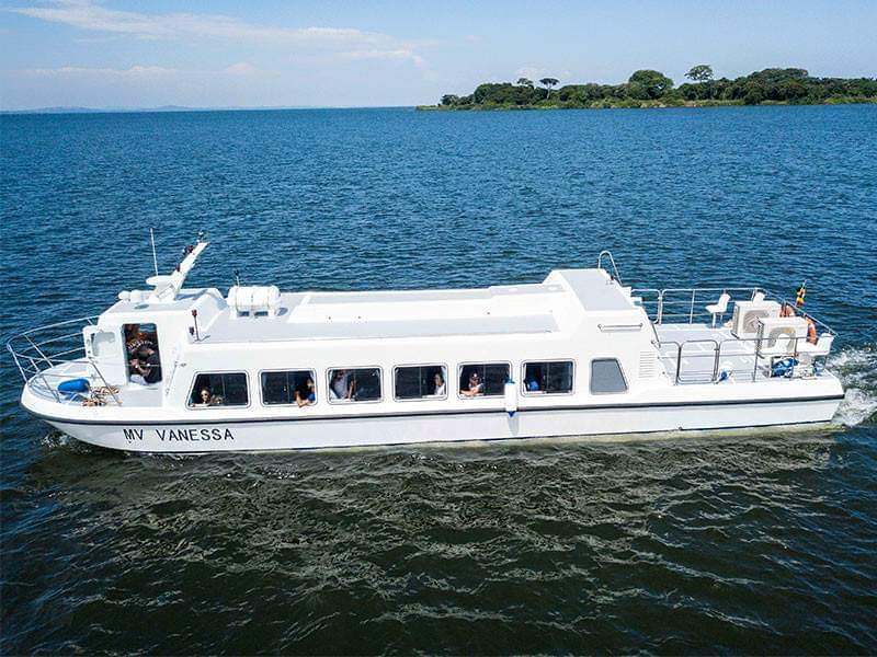 jinjacity's tweet photo. Travel between Entebbe, Kampala and Jinja in style
Instead of taking 4 to 5 hours to complete 90 to 110 kilometers, you can now get to your destination by boat in only 2,5 hours. 
Call: +256 752 371 829 / +256 786 275 187. 
Email admin@nyanzawaterways.com
https://t.co/GlNnEaCR5T https://t.co/zpHyNGN11Q