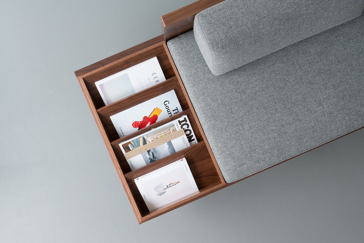 magpilecom's tweet photo. This day bed from @instrmntlimited is gorgeous and has a beautiful space for your mags. Sadly a one-off piece! 🤤

https://t.co/q79YbI8HSx https://t.co/WvG5O6Ebtx