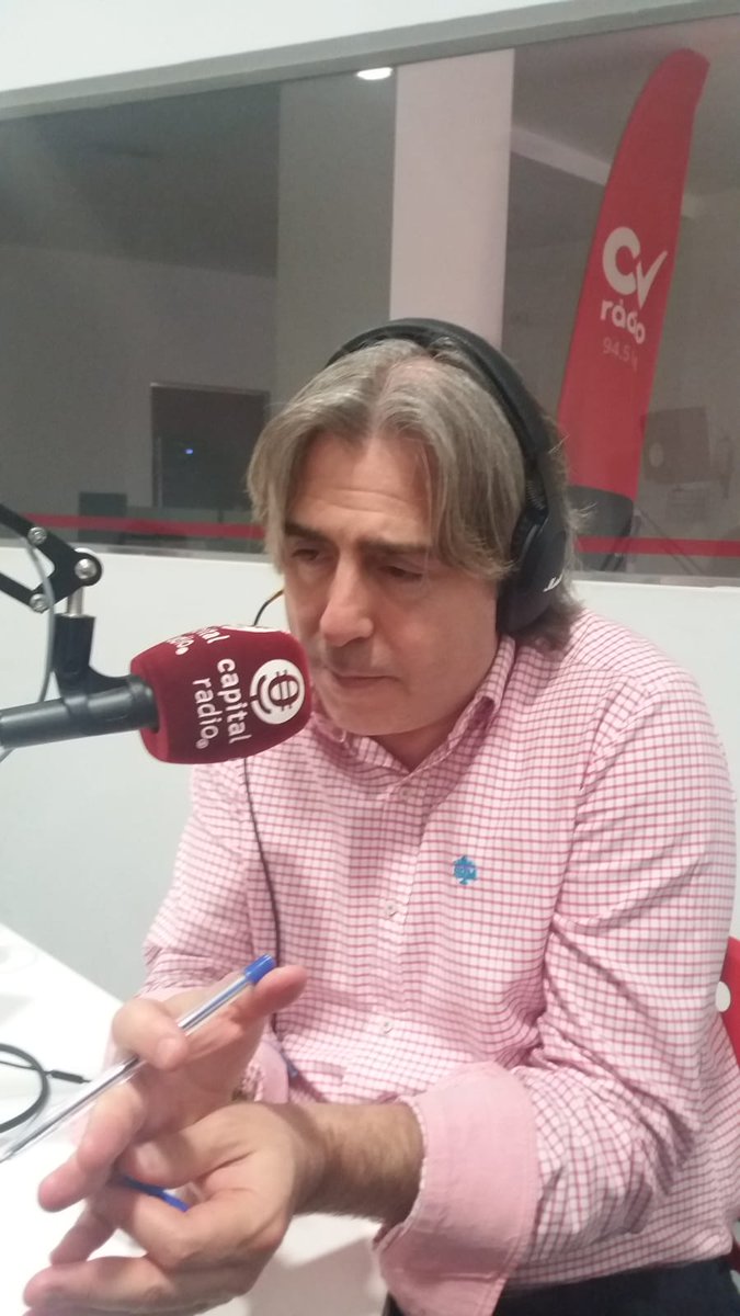 cvpressoficial's tweet photo. Estamos #OnAir en @cicloempresa analizando con @AlexisMariM, diputado #agermanat, las claves del adelanto electoral anunciado por @XimoPuigFerrer 📻 Hasta las 20 hrs en https://t.co/TncsEs4e3F https://t.co/YHXumBilEA