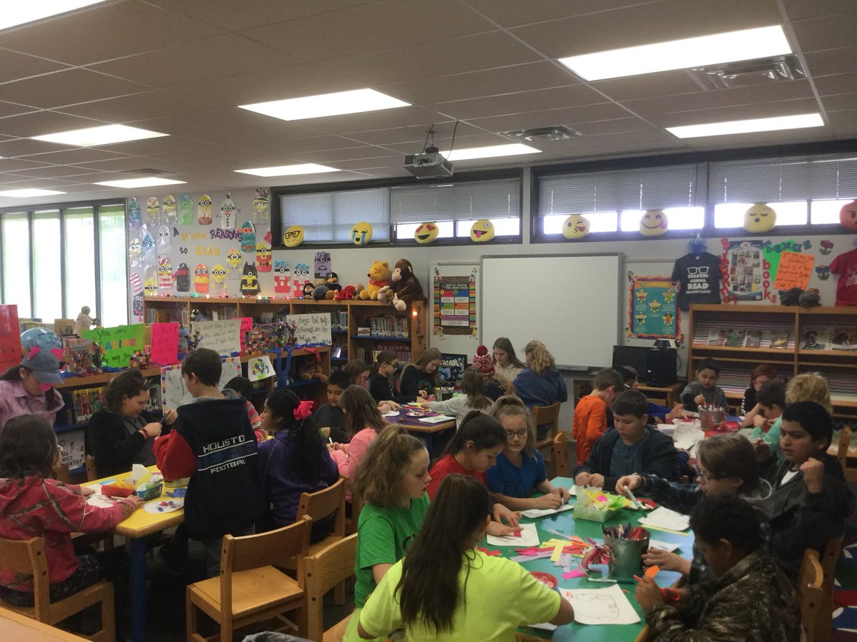 Be yourself! #LeadKWE  <a href="/LampasasKWE/">Kline Whitis Elem</a>