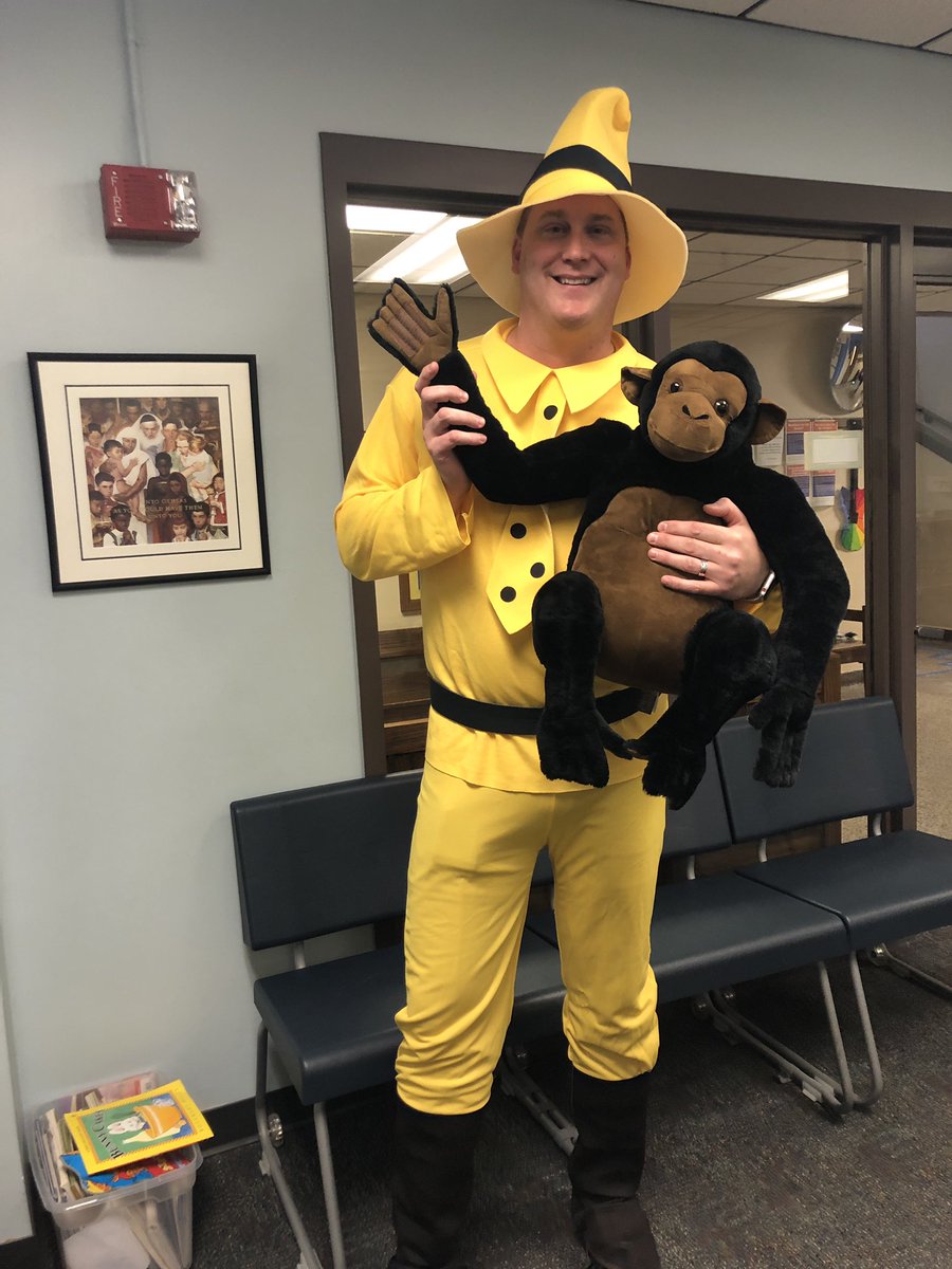 MpsLoring's tweet photo. Read a thin kick off at Loring. Is that Principal Gibbs or the Man in the Yellow Hat? https://t.co/WNqboDAJmR