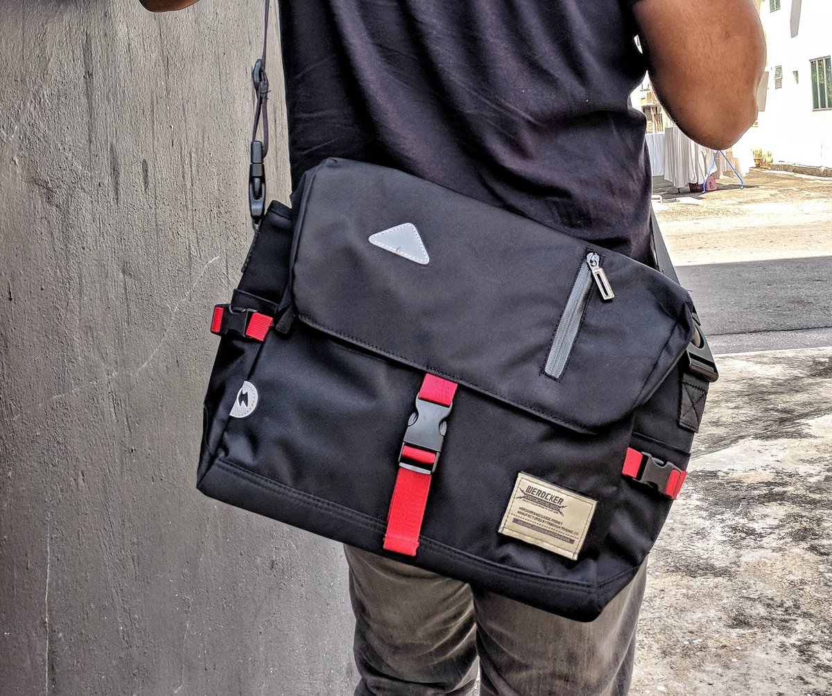 UltrasStore1's tweet photo. Tambahan pula, beg ni mempunyai sedikit water resistant. Senang cakap, kalau bro naik moto hujan rintik2. 
Tak perlu risau.

Berminat ? 
Tekan link di bawah ni sekuat hati untuk WS kami !

https://t.co/CsnydnTB7p https://t.co/M2O7rHB5M4