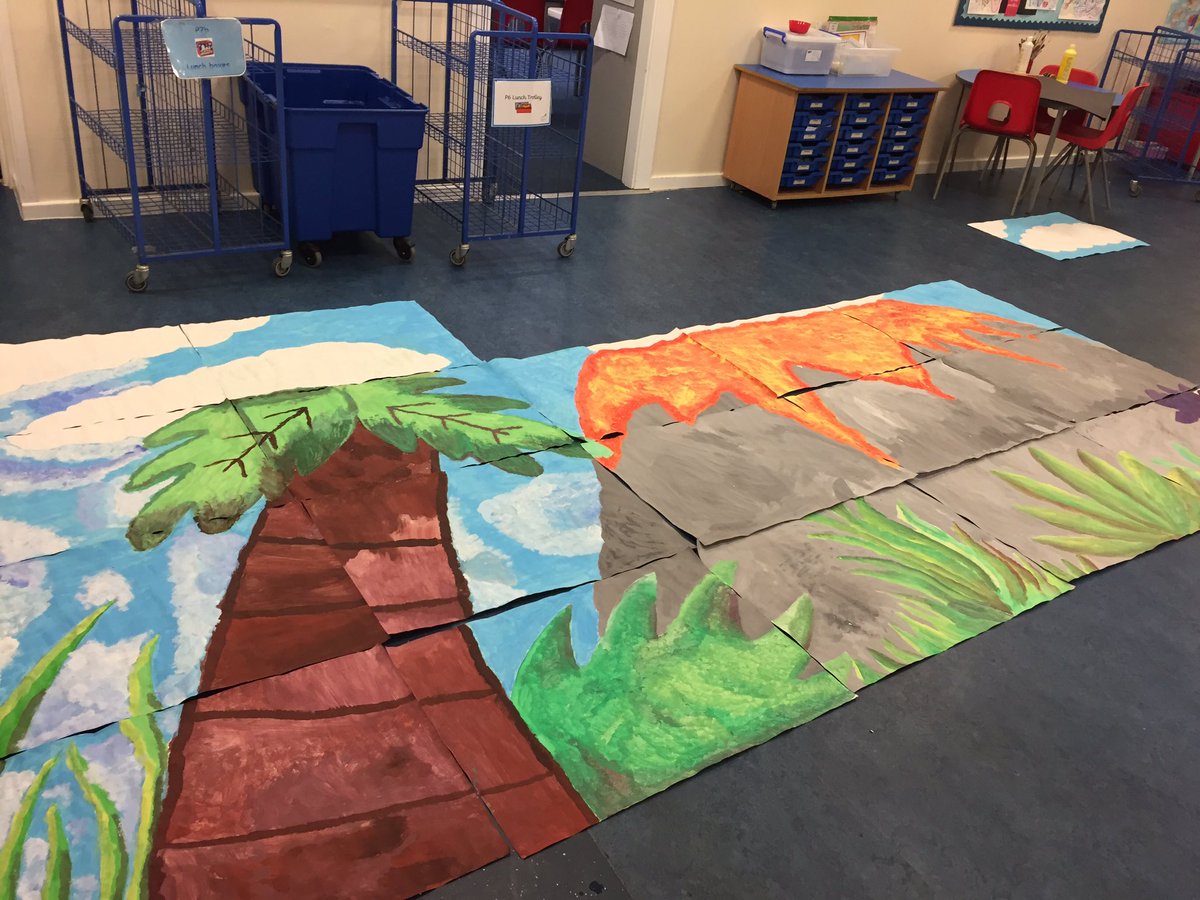 banktonps's tweet photo. Progress shot from the Production team π¨ π₯ #rockbottom #P7show #backdrop https://t.co/MmoEl6IGUa