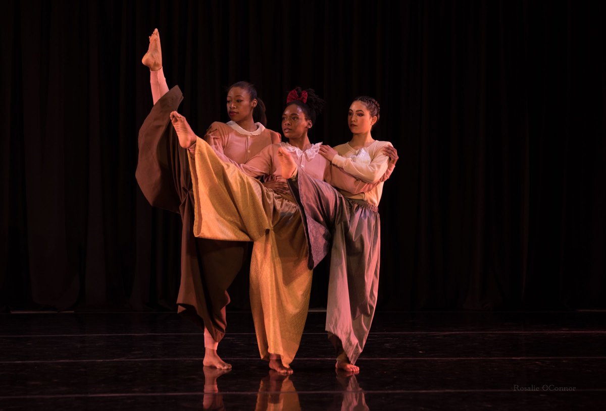 GFD celebrates #WomensHistoryMonth
👩🏻‍🦰👩🏿‍🦱👩🏻🧕🏽👩🏻‍🦲👩🏽‍🦱👱🏾‍♀️
Women make many vital contributions that change the 🌍&amp; help shape the future. For dance, Katherine Dunham, Pearl Primus, Raven Wilkinson, &amp; Martha Graham have paved the way for so many.
Who are the WOMEN that most inspire you?