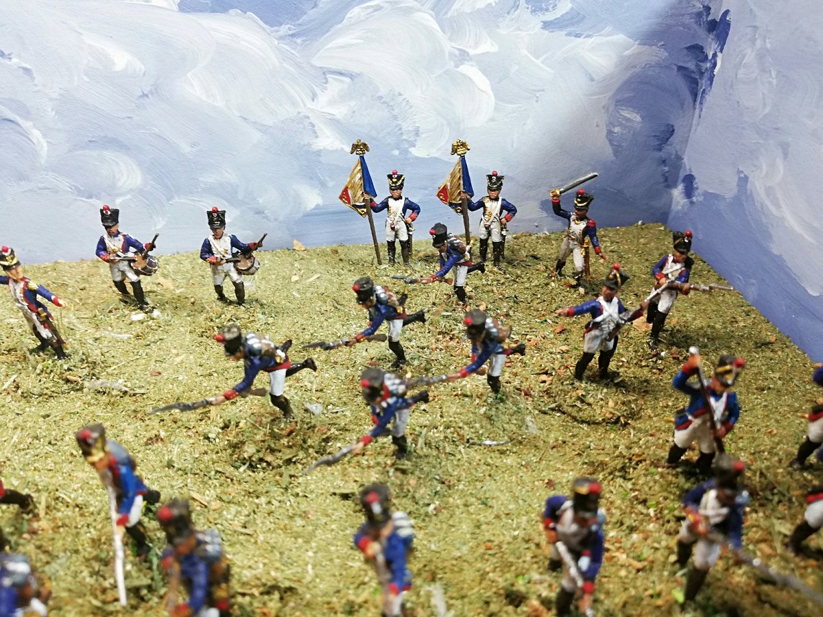 minipaintedlife's tweet photo. Still to remove the excess of grass but then my next shoes box is done
#Italeri 1:72 🇨🇵 #French #LineInfantry https://t.co/SLYZpvHnS1