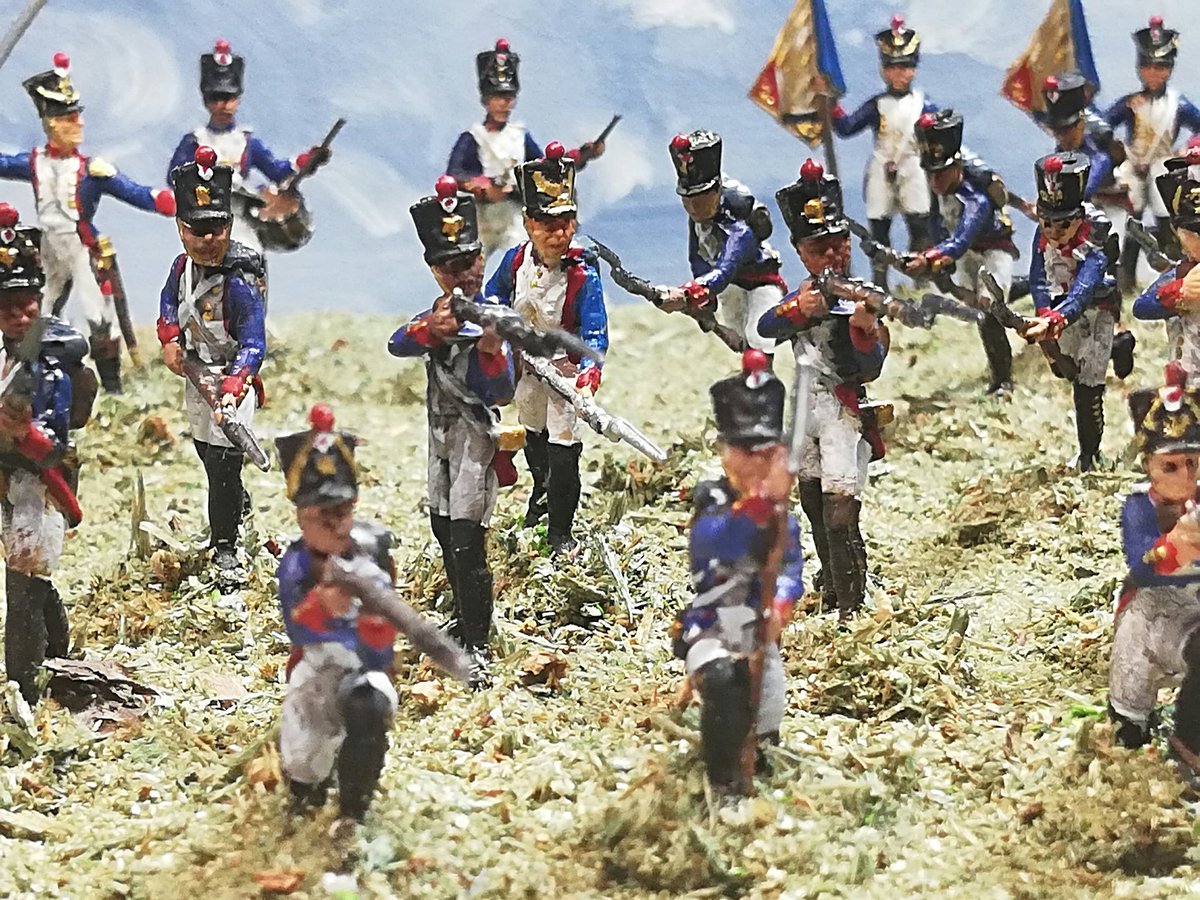minipaintedlife's tweet photo. Still to remove the excess of grass but then my next shoes box is done
#Italeri 1:72 🇨🇵 #French #LineInfantry https://t.co/SLYZpvHnS1
