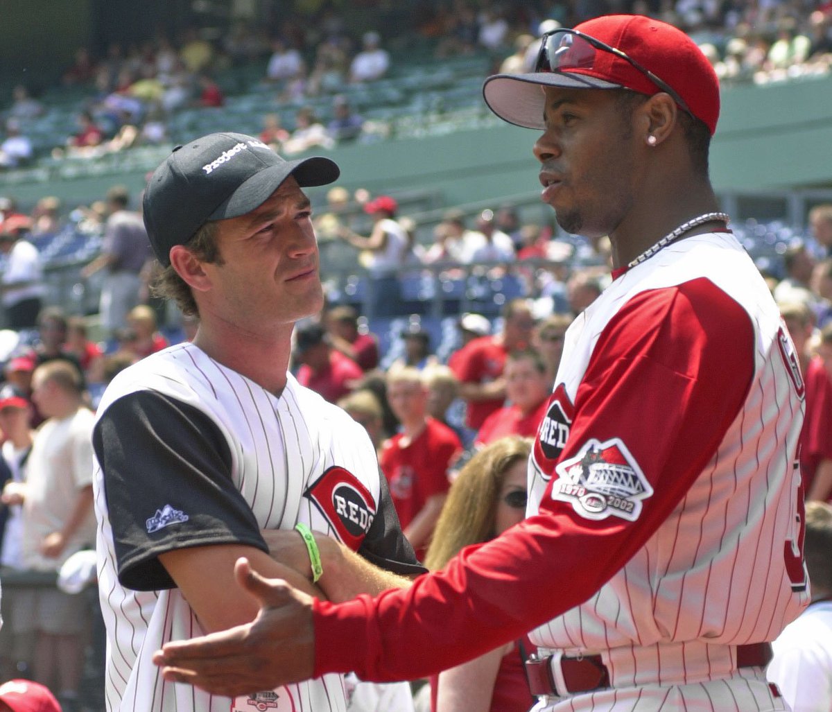 We are saddened to learn of the passing of Ohioan and avid Reds fan Luke Perry. We would like to extend our heartfelt condolences to his friends, family and loved ones. Our thoughts are with them during their difficult time.

Rest in peace, Luke.