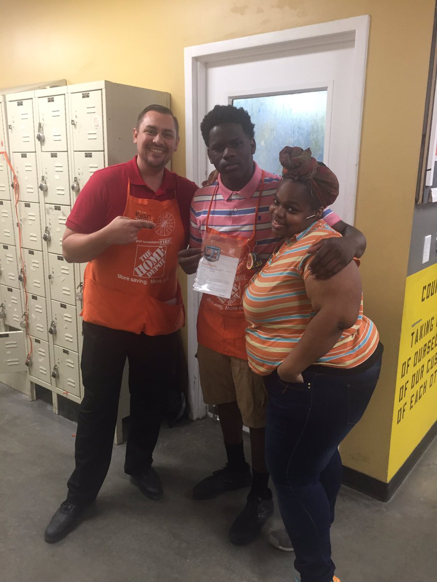 Victory@HD170 tweet media