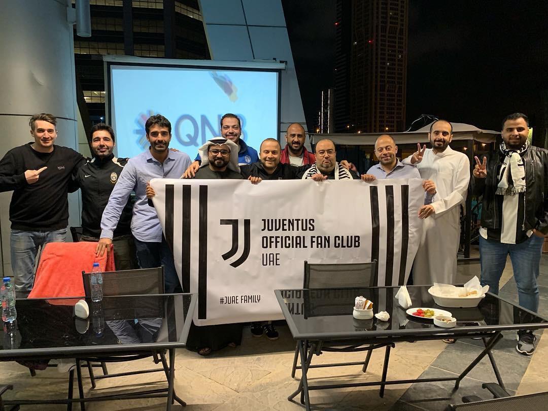 كل الشكر والتقدير للإخوة الأحبة نادي المشجعين الرسمي ليوفنتوس بالإمارات على استقبالهم وفد نادي المشجعين الرسمي بالشرقية في دبي لتجمع مباراة نابولي 👏🏼

شاكرين ومقدرين حسن الاستقبال والضيافة وهذا ليس بغريب على دار زايد ♥ 🇦🇪 

<a href="/JUAECLUB/">Juventus OFC UAE</a>

#يوفنتوس #اليوفي #يوفي
#Juventus #Juve