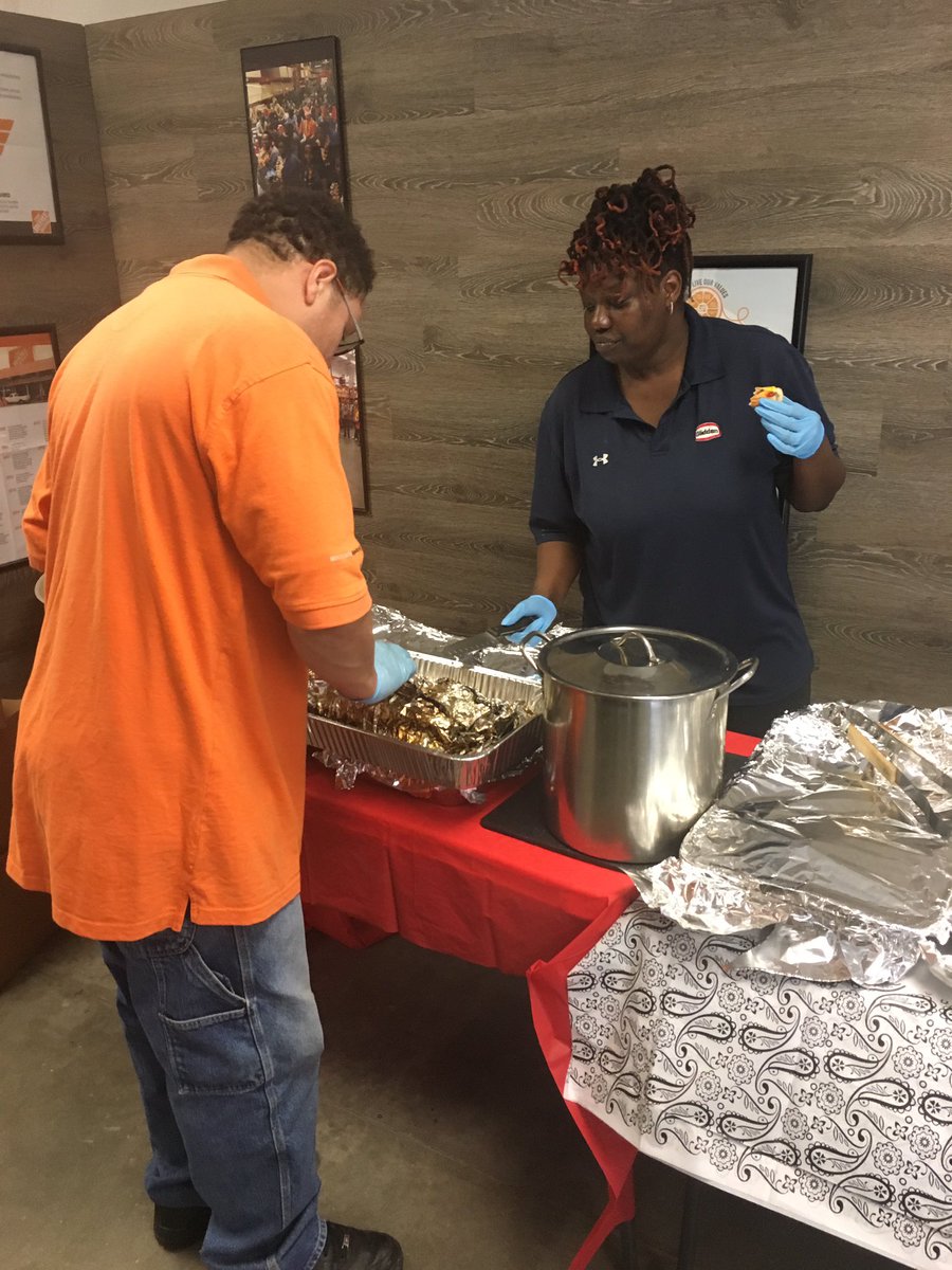 Victory@HD170 tweet media