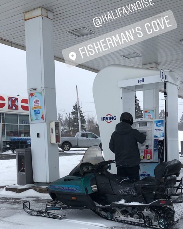 📷: from @hannabw
.
.
If you snowmobile to campus do you park in the normal parking lot or the bike rack? <a href="/smuhalifax/">Saint Mary’s University</a> <a href="/msvu_halifax/">Mount Saint Vincent University</a> ? ift.tt/2TmVOyf