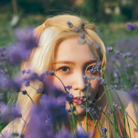 aqourious's tweet photo. @cuteyeripics @RVsmtown i love her because she's so beautiful, talented and humble, she always shows how much she loves us and she is my biggest motivation. 
basically she's my angel 💜

#TimeToLoveYeri #HappyYeriDay #YERI #RedVelvet #KimYerim #레드벨벳 #예리 #김예림 @RVsmtown https://t.co/fKwUjD2yv5 https://t.co/x0C6cmSOPr