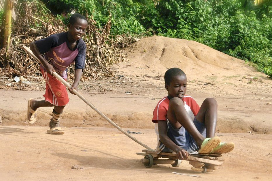 writefooted's tweet image. Photographer friends in Ghana, Nigeria, Kenya, South Africa, Zimbabwe, Botswana, Morocco and anywhere else on the Africa continent, please in-box me for details on an upcoming project. #PlaytimeAfrica #PlaytimeAfrica2020 #AfricaPlayNetwork #OutdoorPlay #PlayfulLearning