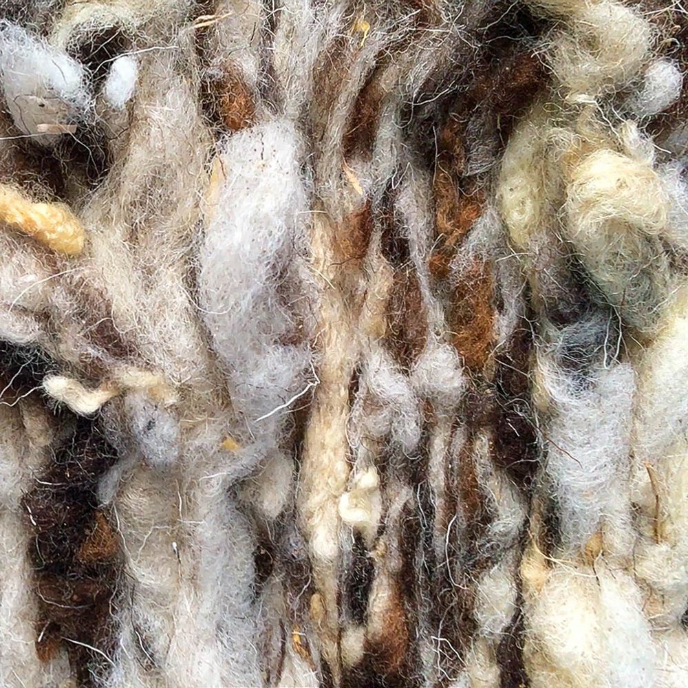 TheFeltStore's tweet image. What is Felt?
While felt is a textile material, the term “felt” actually refers to the process of how the material is made, known as “felting”. Nowadays “felt” can consist of a variety of fiber blends that are matted together. #behindthescenes #woolprocessing #wool #felt