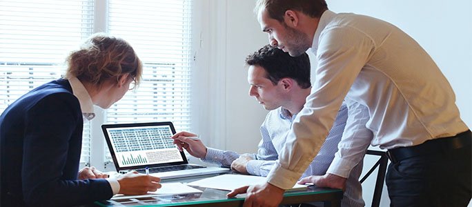 Deltek's tweet image. Read @Deltek SVP Natasha Engan’s blog “The Value of Benchmarking + the SPI PS Maturity Model™” to learn how you can improve your services firm’s performance and profitability in 2019. bit.ly/2Th7KlA  @nengan @SPI_Research