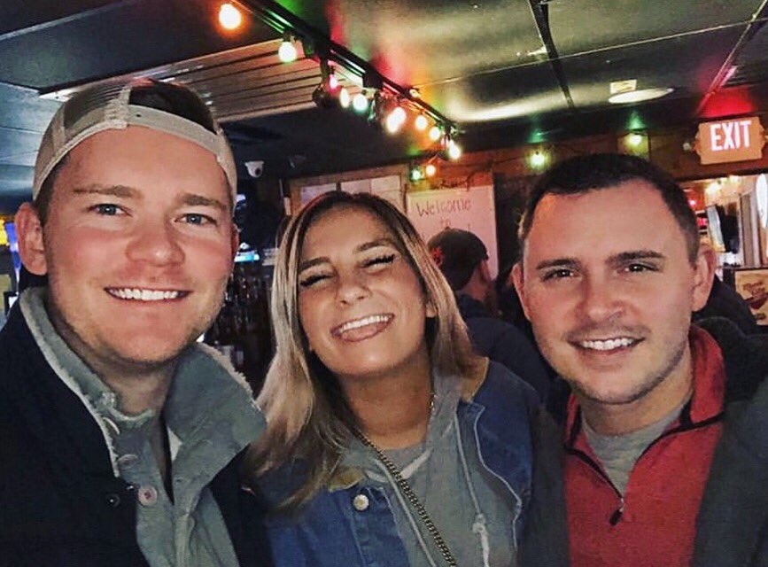 Losers Bar tweet media