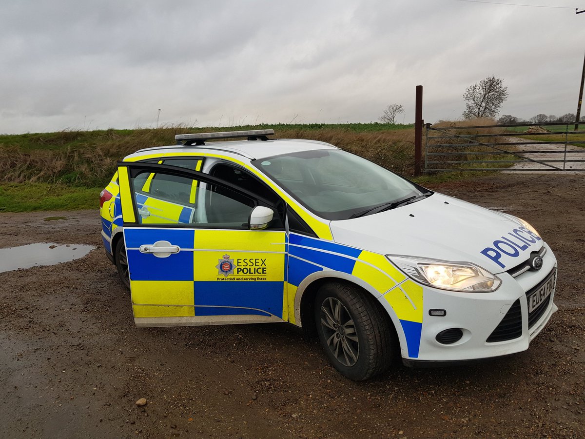 PCSOStranger's tweet photo. On solo patrol tonight covering Witham Hatfield Peveral and Silverend targeting problem area's #Witham #Hatfieldpeveral #silverend https://t.co/TmLXs1Me7B
