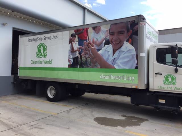 CPMS_OCPS's tweet photo. #CollegeParkMiddleSchoolOCPS 6th Graders visited ��Clean the World,” an organization that collects soap, hygiene products from partner hotels, sanitize & distribute them to developing countries & shelters in US. #advancedstudies #CPMSBULLDOGS #AdvancedOCPS #OCPSNews #IBMagnet https://t.co/amXv4o70JZ