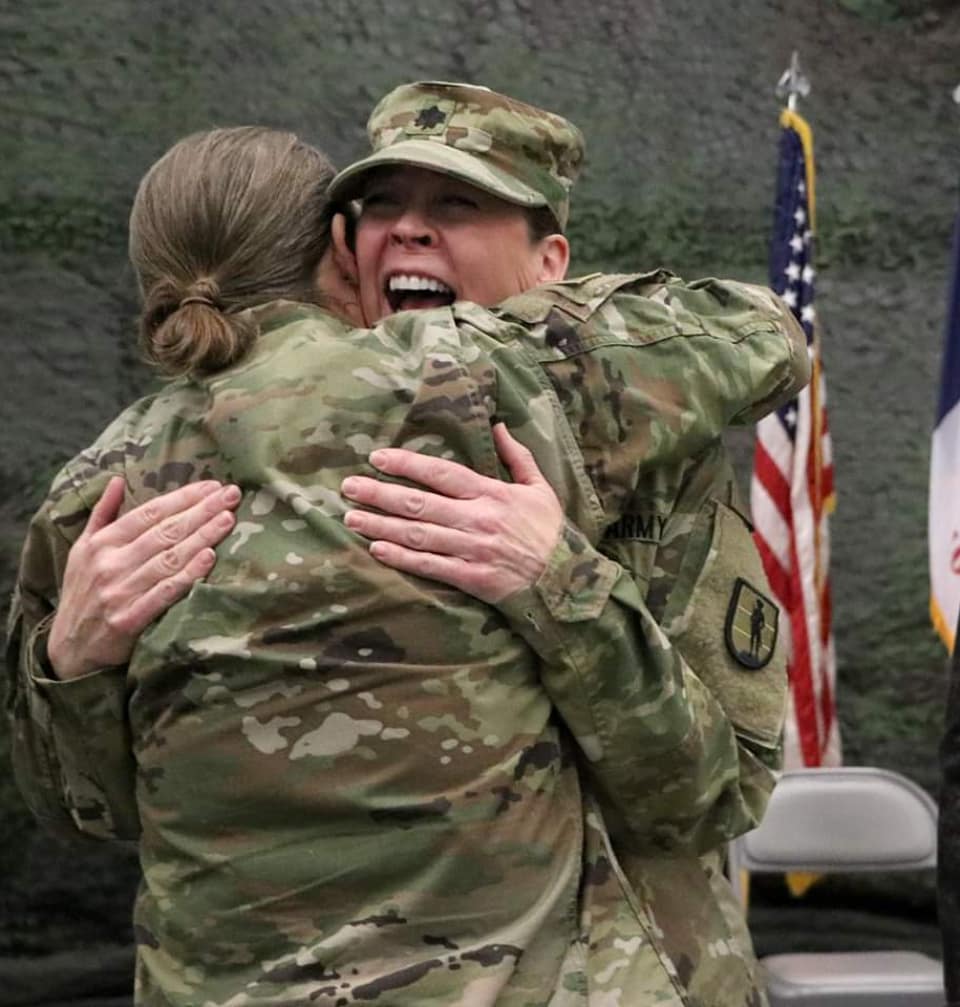 IowaNatGuard's tweet photo. Lt. Col. Kevin House passed the flag to Lt. Col. Karla Pfeiffer during the Sustainment Training Center's change of command ceremony this morning. Best of luck to these outstanding officers as they continue to move forward in their careers! #STC #ChangeOfCommand #Leadership https://t.co/E6WrhTGwng