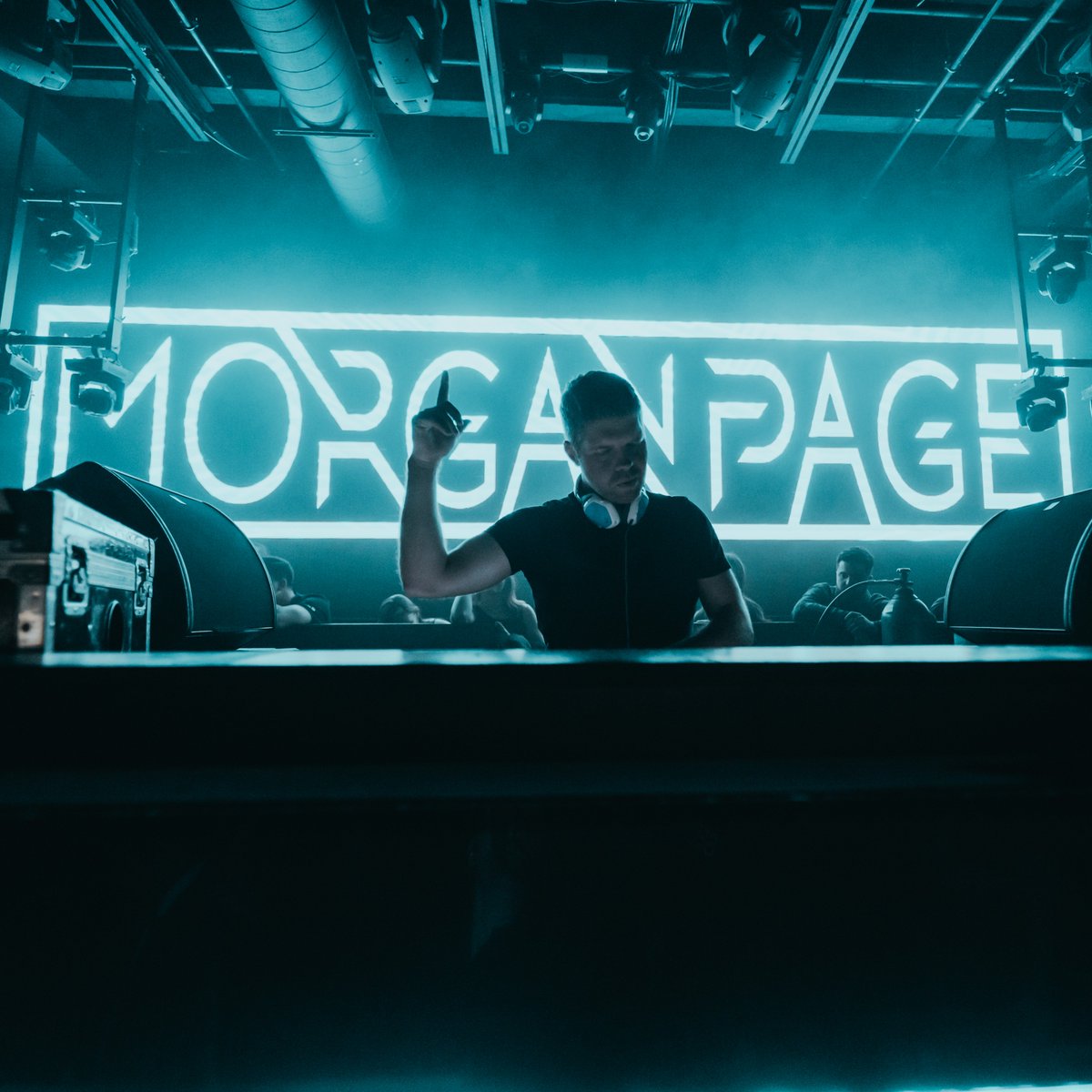 morganpage's tweet photo. Philly you guys brought the heat! 🔥 @NOTOphl #mpontour https://t.co/FZ4qHbP1L1