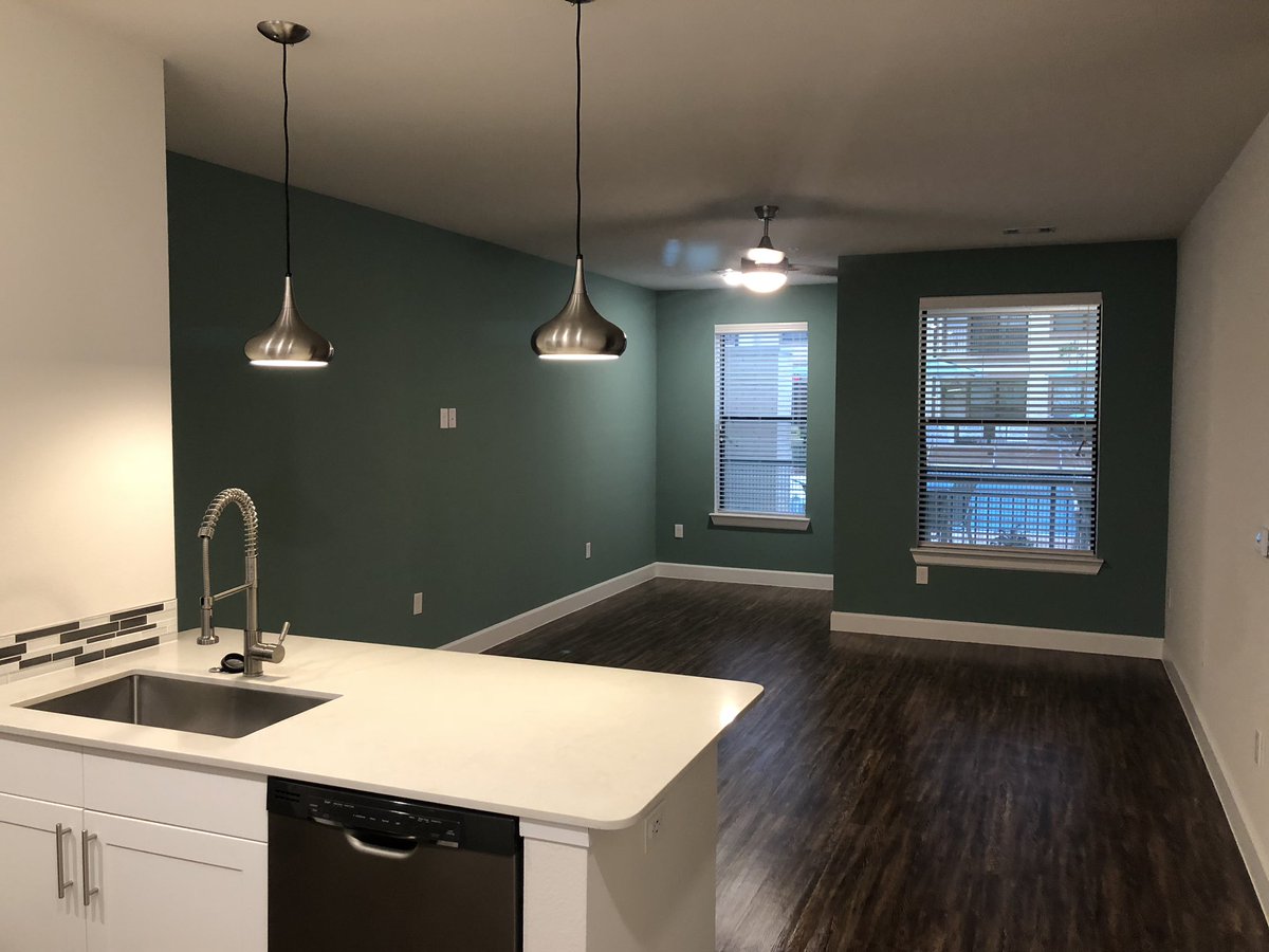 We have one last Lorenzo IV floorplan! Currently available for tours! Call us to set it up!  #9725362122 #RavelloBoutique #RavelloLiving