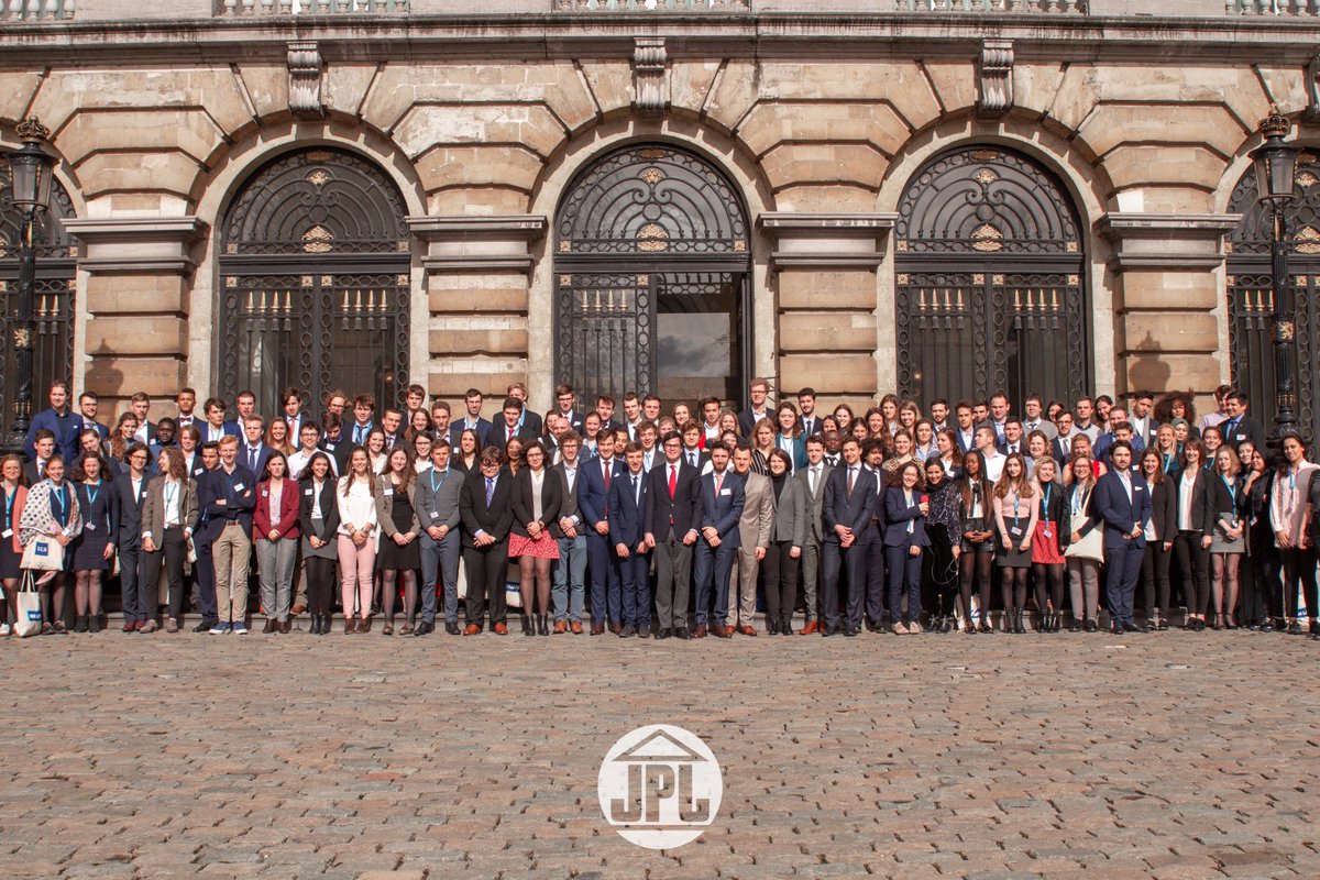 #JPJ19 let's go @SenaatSenat ! 

Pictures by Antoine Henrion.