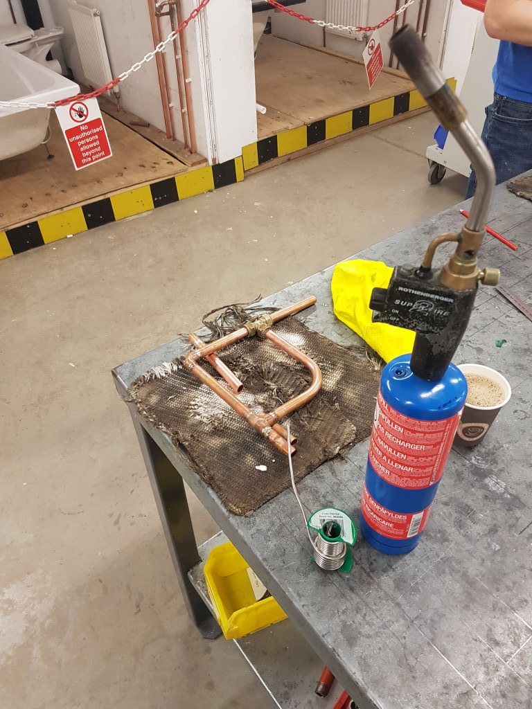 Matthew_Tiernan's tweet photo. Bodge the Builder – Home Maintenance Course https://t.co/DVSC93gmyh https://t.co/8KqUYU0hGL