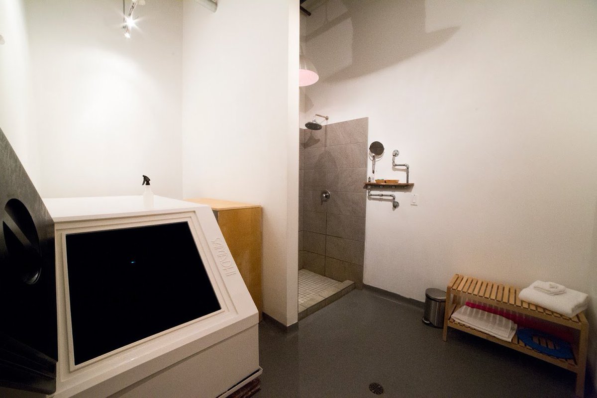 If you're a float purist and don't need the bells and whistles the newer pods have, you're in luck! Our Greenlake location offers Samadhi tanks. First designed back in 1972 by Glenn Perry with Dr. John C. Lilly's assistance, they're the OGs of the float experience.