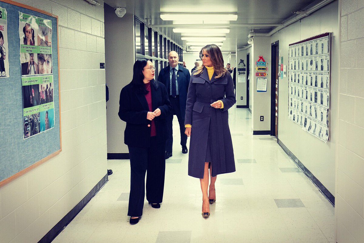 FLOTUS45 tweet picture