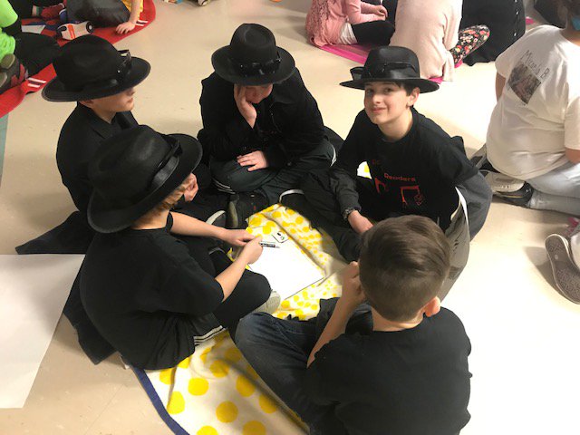 PKEElementary's tweet photo. Celebrating reading with team spirit - Battle of the Books today at PKE!
#weareClarkston #JodiYeloushan https://t.co/LPRv3JSvGw