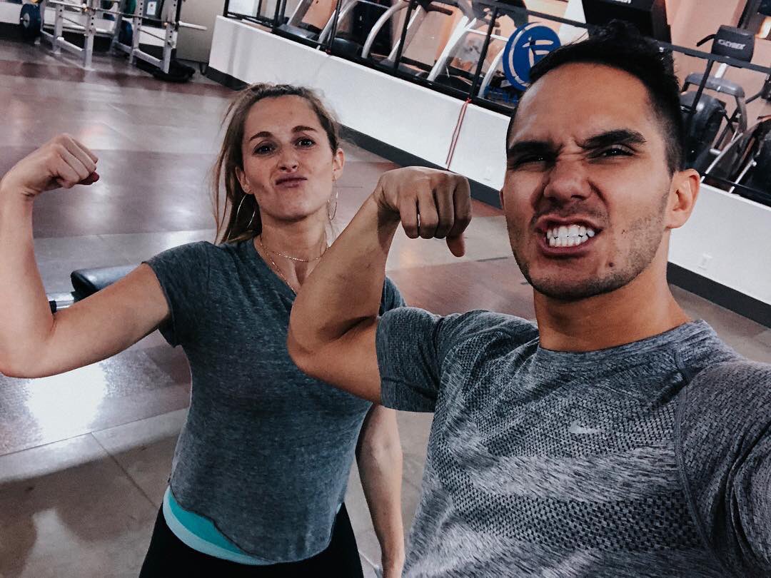 CarlosPenaVBR's tweet photo. Atualização no Instagram | 📷 | @therealcarlospena: “Minha parceira de academia da vida!” - Carlos via Instagram 💪🏻🖤
-
#CarlosPenaVega #AlexaPenaVega #PenaVega #Carlexa https://t.co/Tgsv83LurG