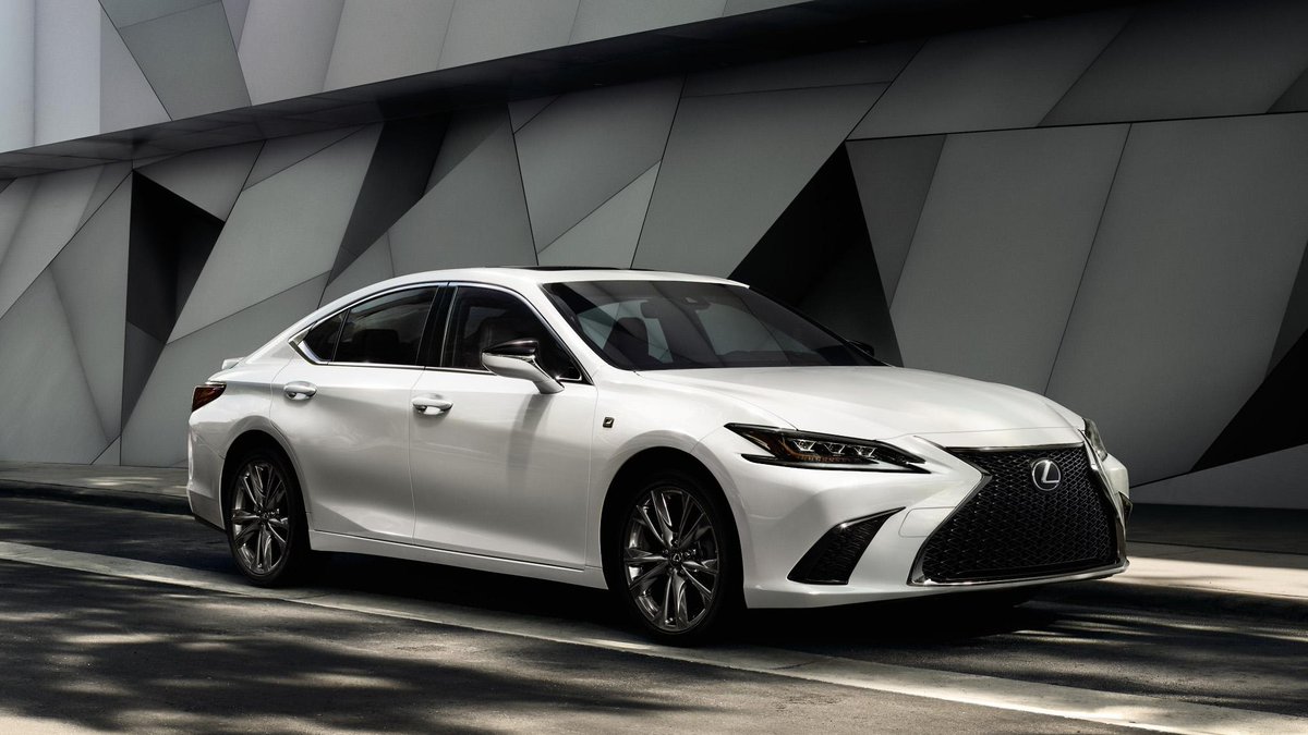 Lexus's tweet photo. Athletic with a capital F. #LexusES F SPORT https://t.co/LdWCTF9nX5 https://t.co/1V6S3w9U5K