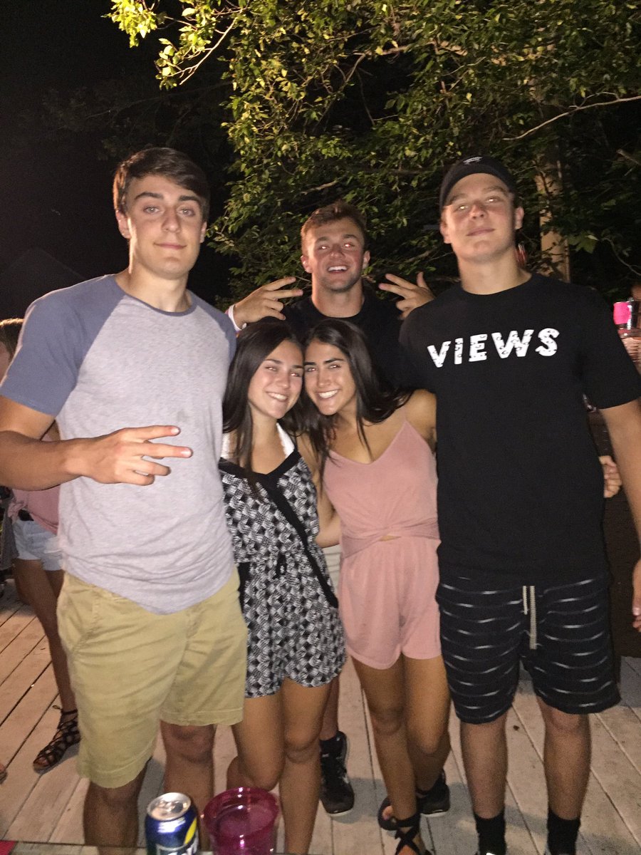 AJConeglio28's tweet photo. Happy birthday Tara, hope you’re having a great day!! 🎉🎉 https://t.co/D7TjcFBmzF