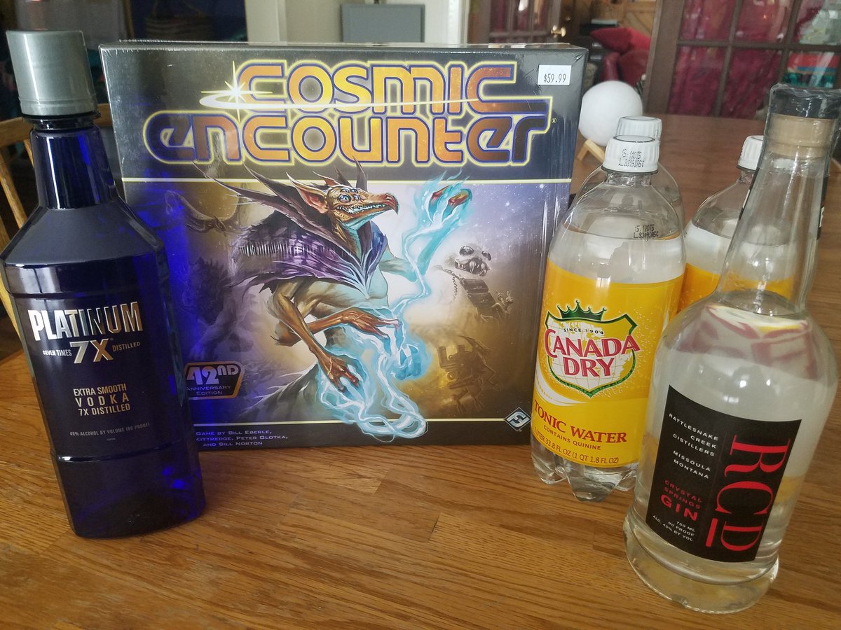 GalacticFarms's tweet image. Had fun playing the #CosmicEncounters #boardgame this weekend...  🚀👽😍