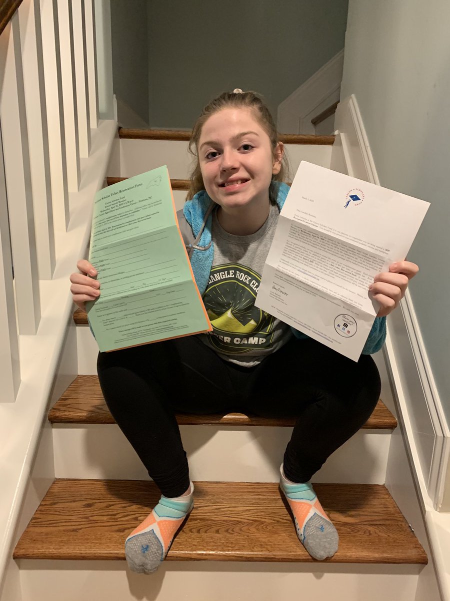 lebo1452's tweet photo. @carsonscholars Proud of my oldest daughter for another year being recognized as a Carson Scholar https://t.co/DaKNWaekk9