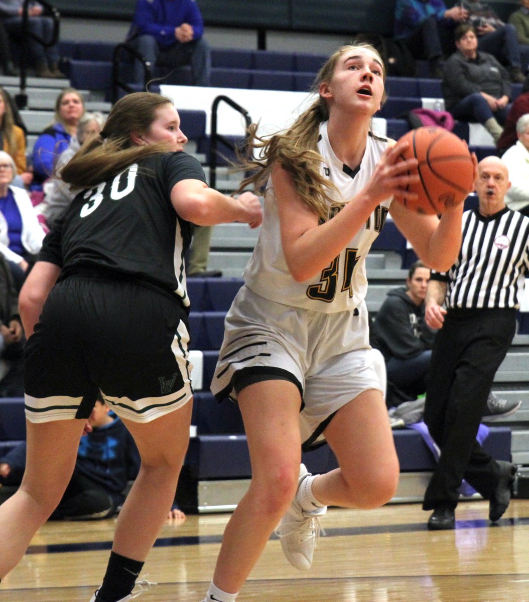 lenny_padilla's tweet photo. End 3Q: Hamilton 49, Wayland 19 in Division 3 girls basketball.
@DanDAddona @SentinelZads https://t.co/KO4LpMMS9n