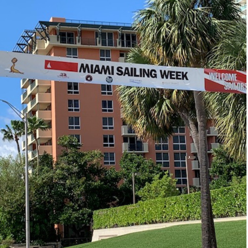 mutinyhotel's tweet photo. Sailing away at #RegattaPark. #MiamiSailingWeek is finally here and celebrating 10 years! Catch the regatta happening through March 10th on the waters of #BiscayneBay. https://t.co/ZbE2gaEwaB https://t.co/pGw1rx3Udp
