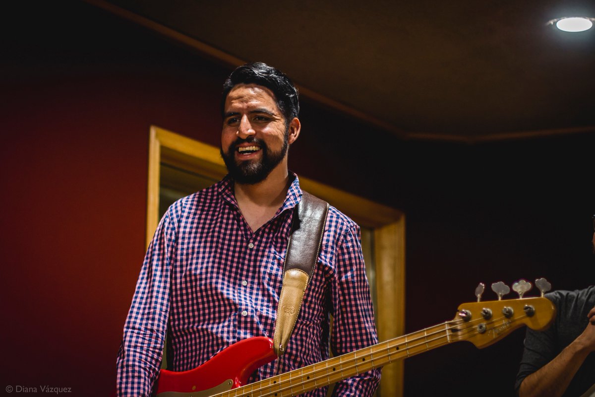 Como cada lunes el tiempo indica que es momento de compartir ¡#AlgazaraSessions!

¡Hoy el turno es de <a href="/torusband/">Torus</a>!

SUSCRÍBETE a Central Algazara, aquí: bit.ly/CentralAlgazara

Una co-producción junto a <a href="/Pieza/">angelo muñoz reyes</a> <a href="/pieza_estudios/">Pieza Estudios</a> #OpticalVideo, <a href="/Taniaphoto3/">ＭＯＲＥ_Ｄ４ＴＡ_</a> y <a href="/DrachellVazquez/">Drachell Vázquez</a>.