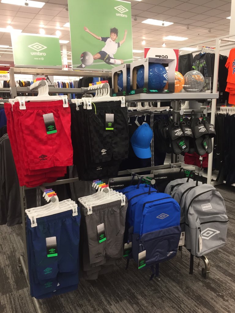 DBarbourJr's tweet photo. Spent some time merchandising in boys performance today with @moriah_targetVM ! Can it be Spring yet? #tellastory https://t.co/k7JAoGkT03