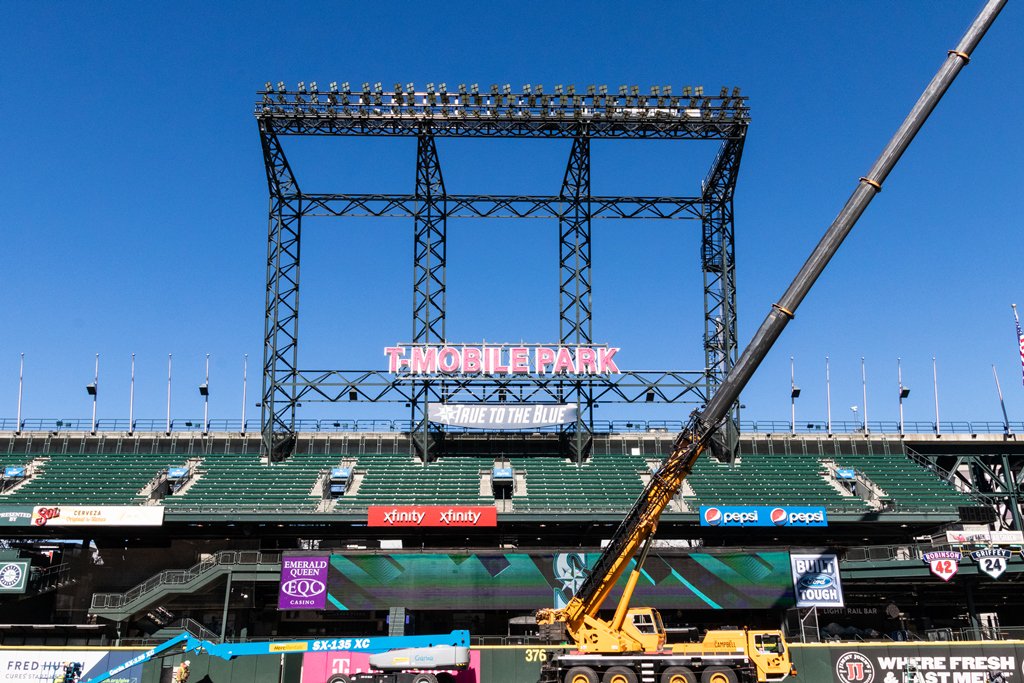 MikeSievert's tweet photo. Some light remodeling going on over at @TMobilePark 😉 https://t.co/TzDt3SV18s