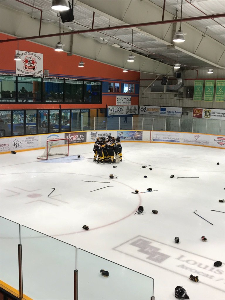 TSMHAPuckhounds's tweet photo. @NOHAHockey Congrats to our Pedersen Construction PW Puckhounds for bringing home the GOLD! 🥇 🏆

And to ALL our teams representing TSMHA: 👏 👏 👏 WELL DONE! https://t.co/ojhl0NWvYR