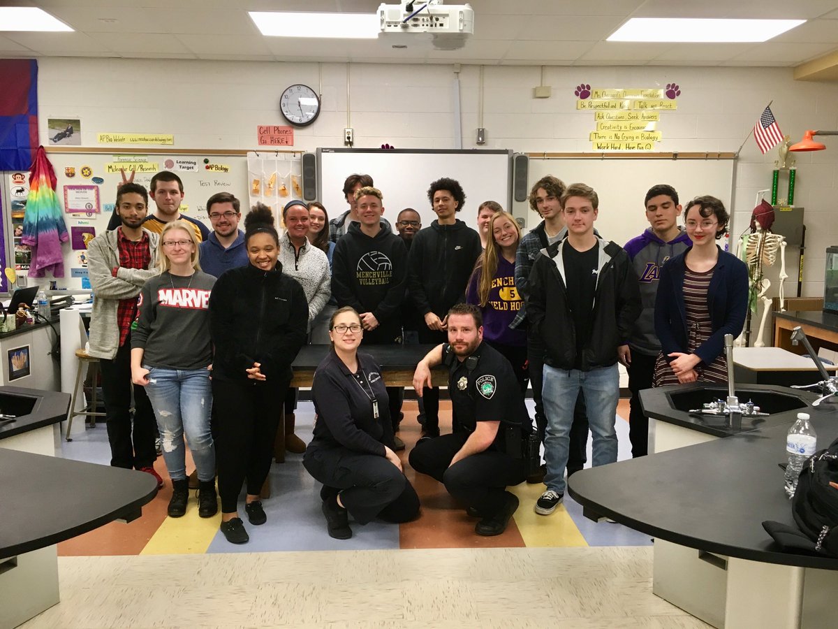 A special thank you to NNPD Sr. Forensic Analyst Angela Moore for teaching two classes on Bloodstain Pattern Analysis to MHS Forensic Science classes today. Awesome instruction and case study discussion. ⁦<a href="/MenchvilleHS/">Menchville HS</a>⁩ ⁦<a href="/Menchville_SRO/">Menchville HS SRO</a>⁩ ⁦<a href="/nnschools/">Newport News Schools</a>⁩