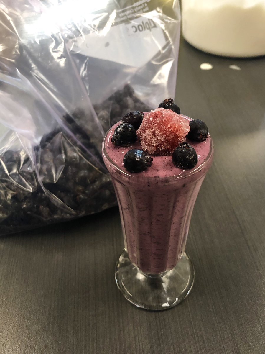 Siya/Saskatoon Berry inspired #milkshakemonday with Jr Foods!