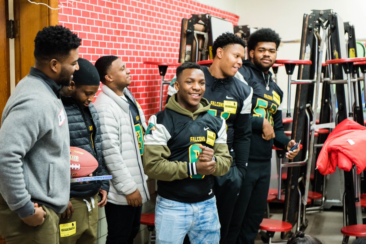 readtothem's tweet photo. Incredible guests at G.H. Reid to kick off OROB. Literacy advocate Kathryn Starke, NFL player Tim Hightower, Councilman Michael Jones, and football players from Huguenot HS were in attendance. Thank you for your support! @KathrynStarke @HuguenotHSfb @Tim_Hightower #OROB2019 https://t.co/bcAGwBTfI9