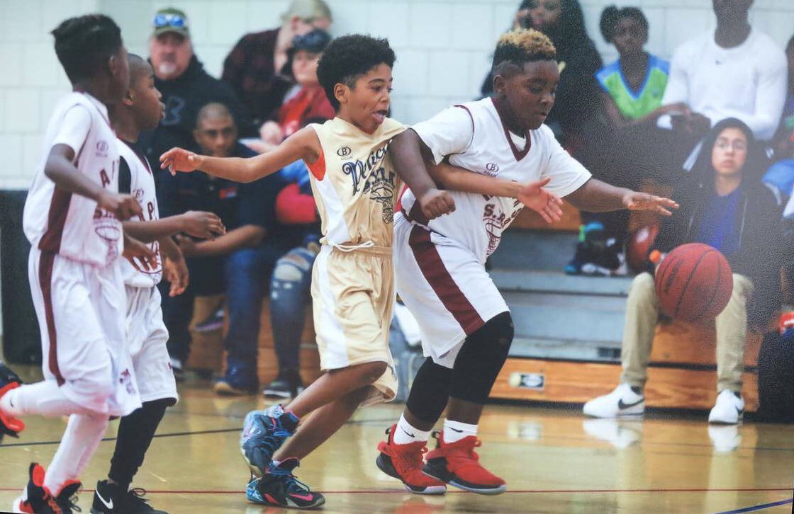 MrsAmaning's tweet photo. Show me a third grader with better action shots. I’ll wait. 😂 #mydude #hesahooper #Ghanaboyswag https://t.co/EviT6Nb38B