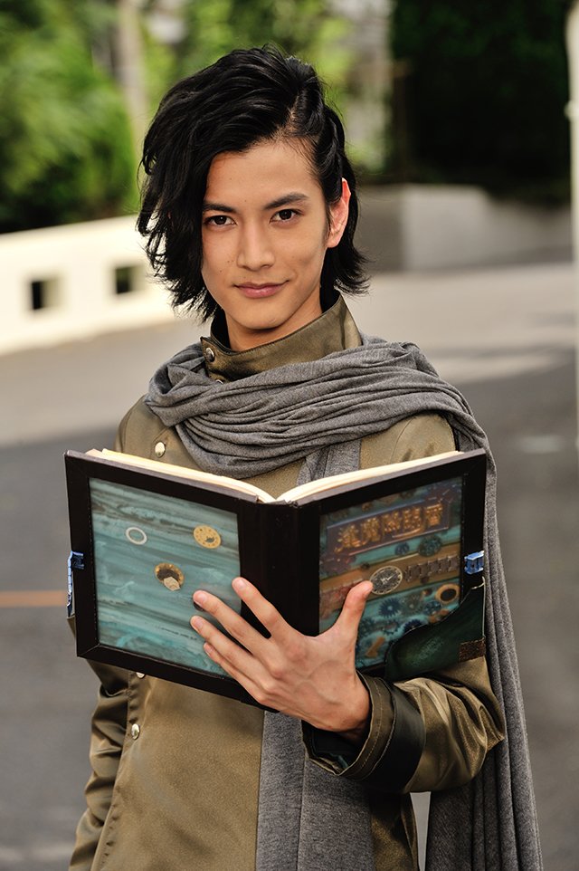 "Now that the others are deleted we can be together!"

Auish Monika

To be shipped with @tokinoouja2018's Kuro Woz. 

Will break the fourth wall!

Dark Themes

As detailed as you

Writer tag #RedCometFangirl

#DDLCRP #MVRP #KamenRiderRP 

Please RT