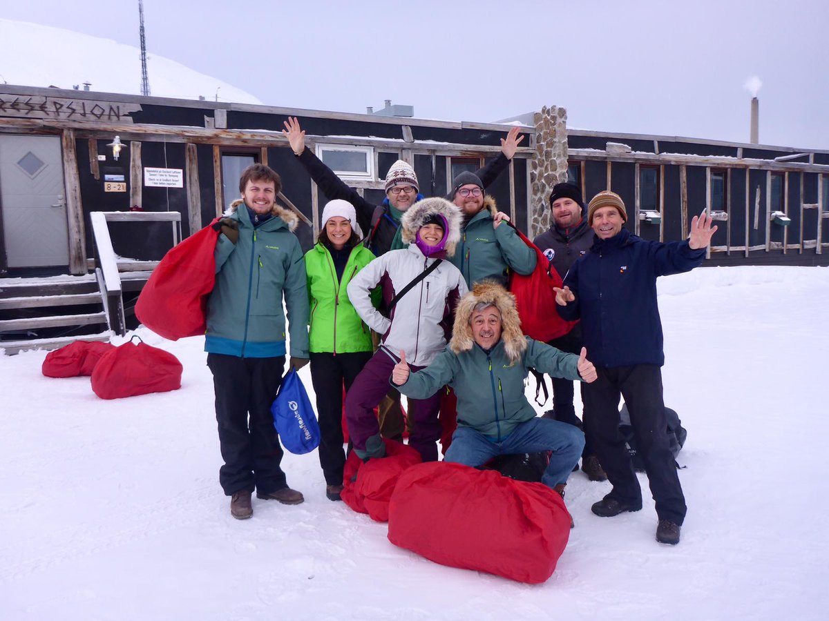 Time to launch a new Spitsbergen Level 1 Expedition with a super group of fun adventurers. Please follow them at polarexperience.com/blog.