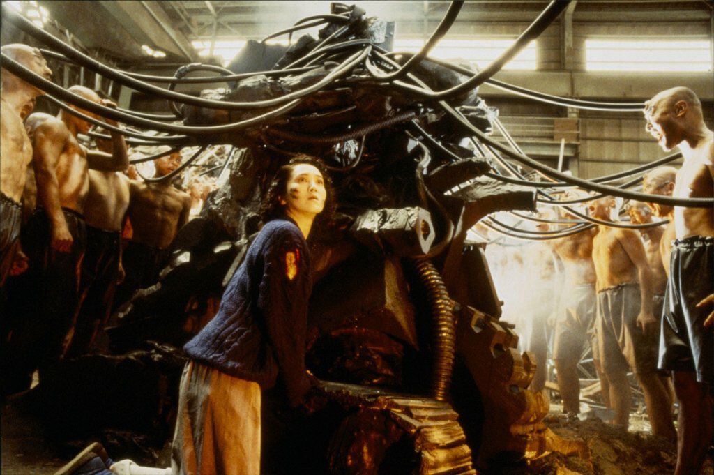 JohnPescoran's tweet photo. Tetsuo II: Body Hammer (鉄男II Body Hammer) is a 1992 Japanese cyberpunk body horror film directed by Tsukamoto, Shinya.
#SciFi #Horror #Cyberpunk #Bodyhammer #Tetsuo #movie https://t.co/6YEOqUwzOE