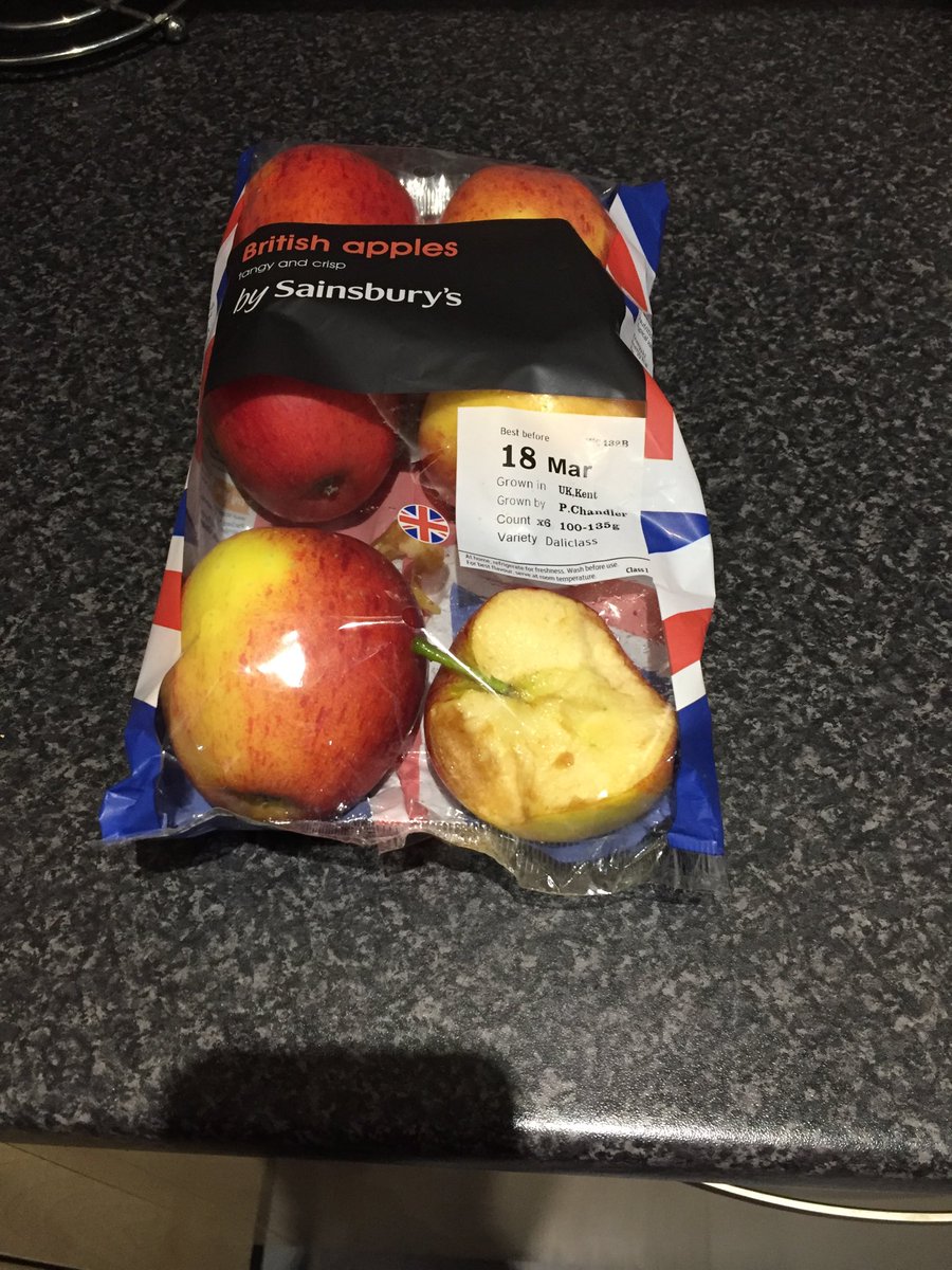 coolkat292's tweet photo. ⁦@sainsburys⁩ do you have an apple thief in your Bagshot Road store... half an apple less than a full pack!! https://t.co/1Hy5ITPCYY